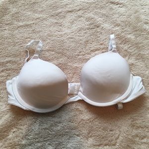 Victoria’s Secret PINK White Bra